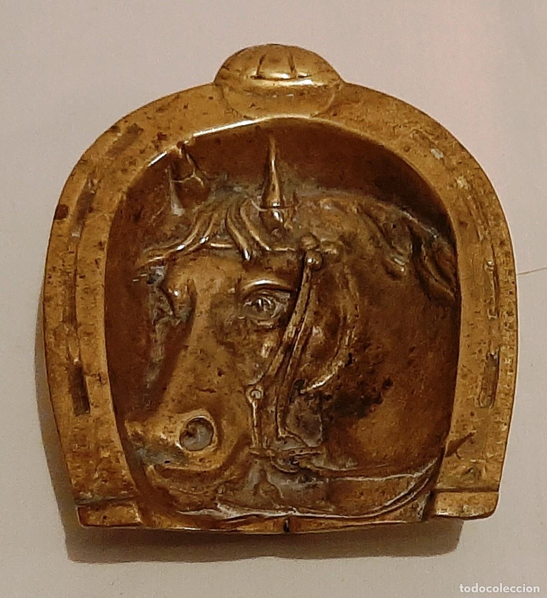 Antig&uuml;edades: Bandeja de bronce - Foto 2