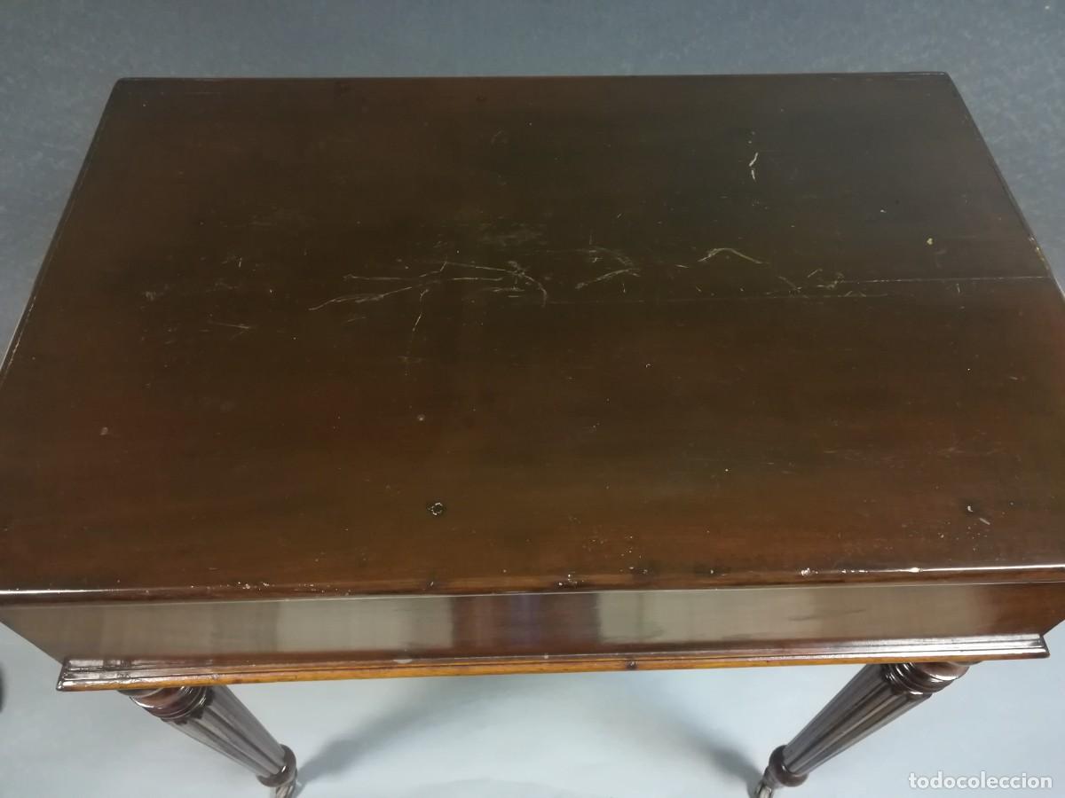 Antig&uuml;edades: MESA AUXILIAR LUIS PHILIPPE DE MADERA DE CAOBA CON CAJON - Foto 8