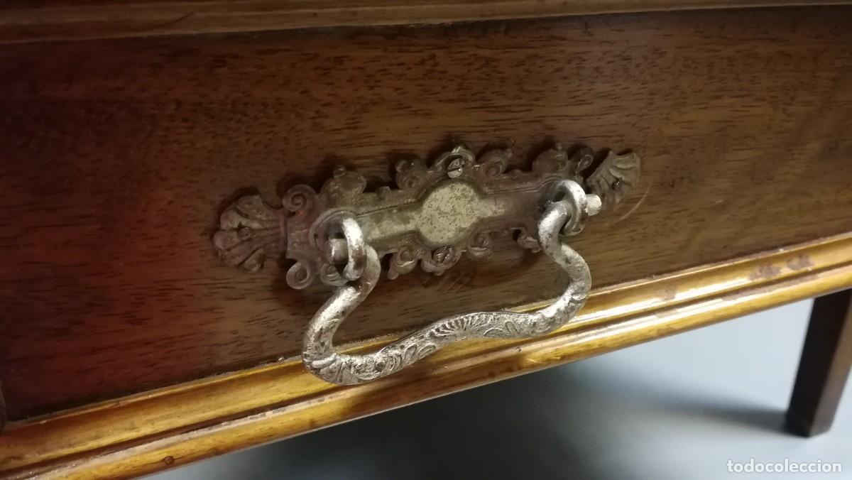 Antig&uuml;edades: MESA AUXILIAR RUSTICA CON CAJ&Oacute;N - Foto 9