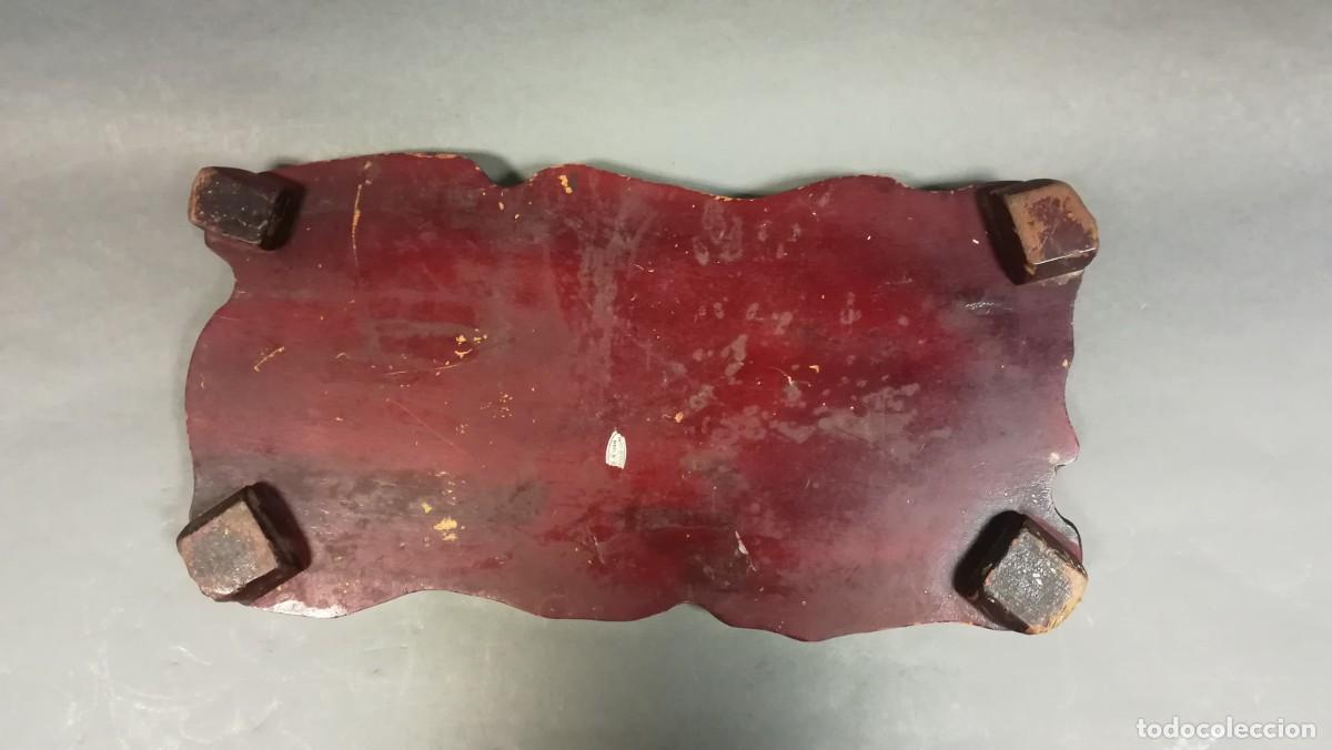 Antig&uuml;edades: PEANA CHINA DE MADERA LACADA ROJA - Foto 2
