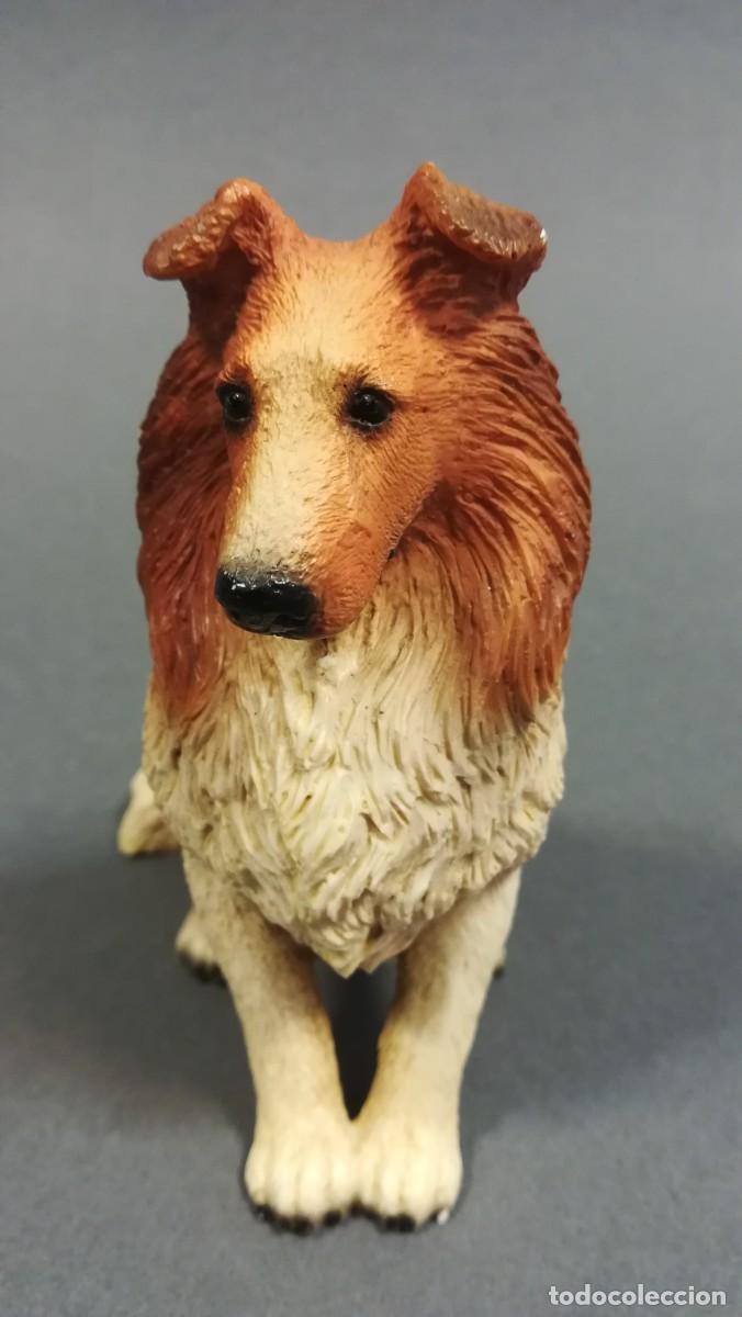 Antig&uuml;edades: FIGURA DE PERRO COLLIE EN RESINA - Foto 2