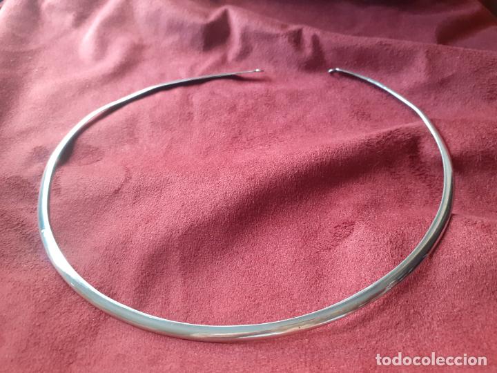 Antig&uuml;edades: Gargantilla de plata - Foto 1