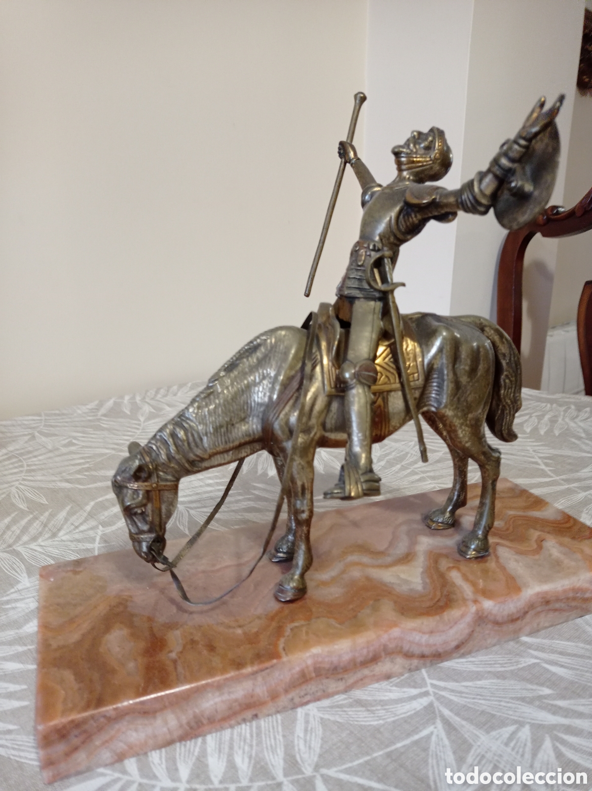 Antig&uuml;edades: Don Quijote de la Mancha en bronce y m&aacute;rmol - Foto 1