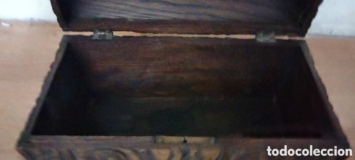 Antig&uuml;edades: COFRE MADERA TALLADA - Foto 8