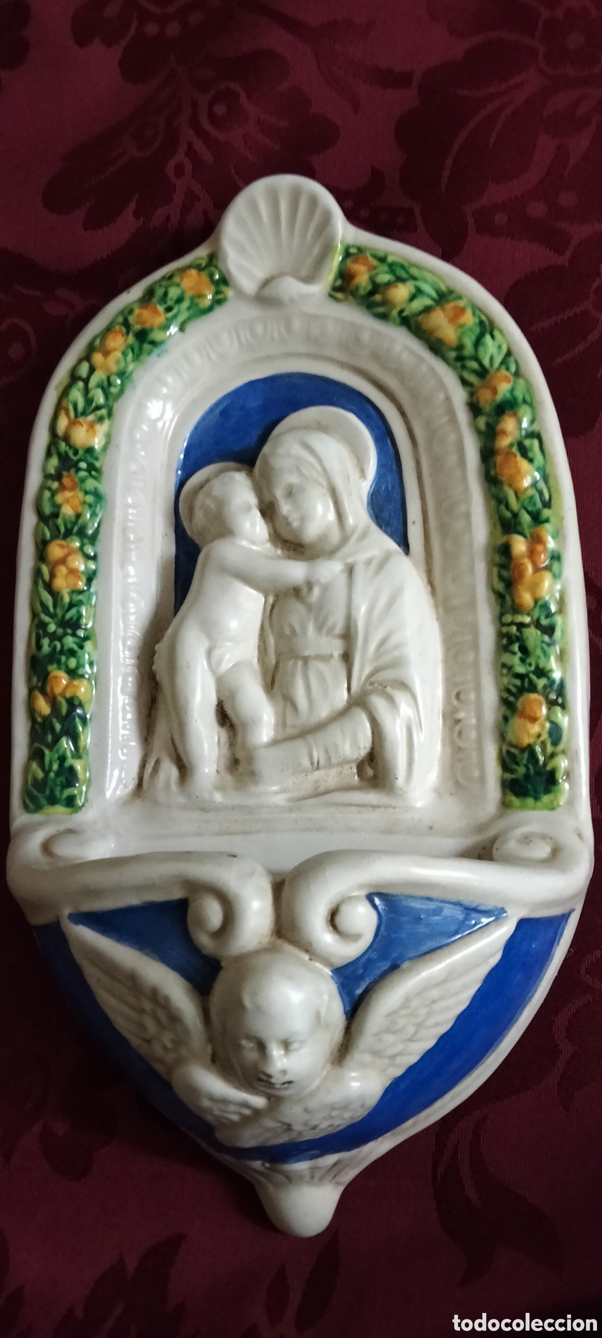 Antig&uuml;edades: BENDITERA PORCELANA CON RELIEVES - Foto 2