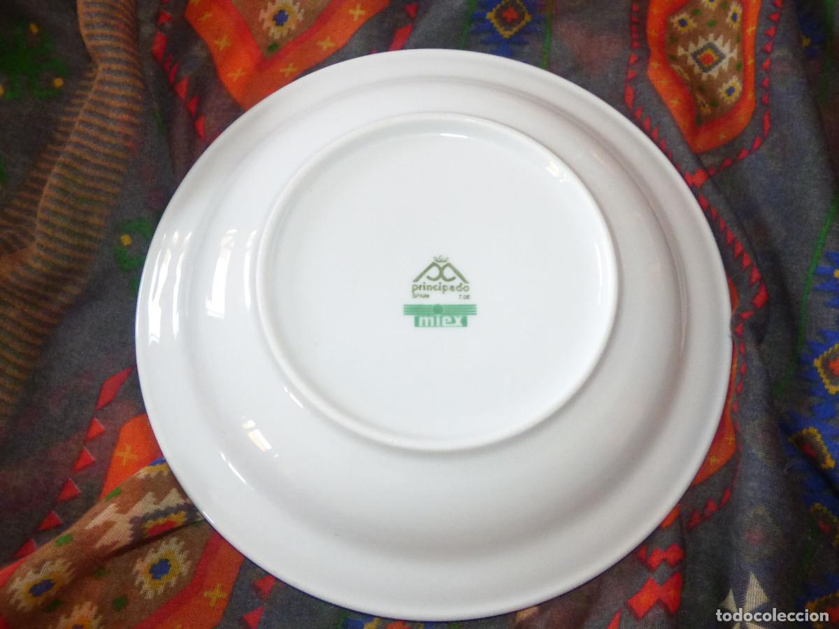 Antig&uuml;edades: Plato hondo,porcelana. - Foto 3