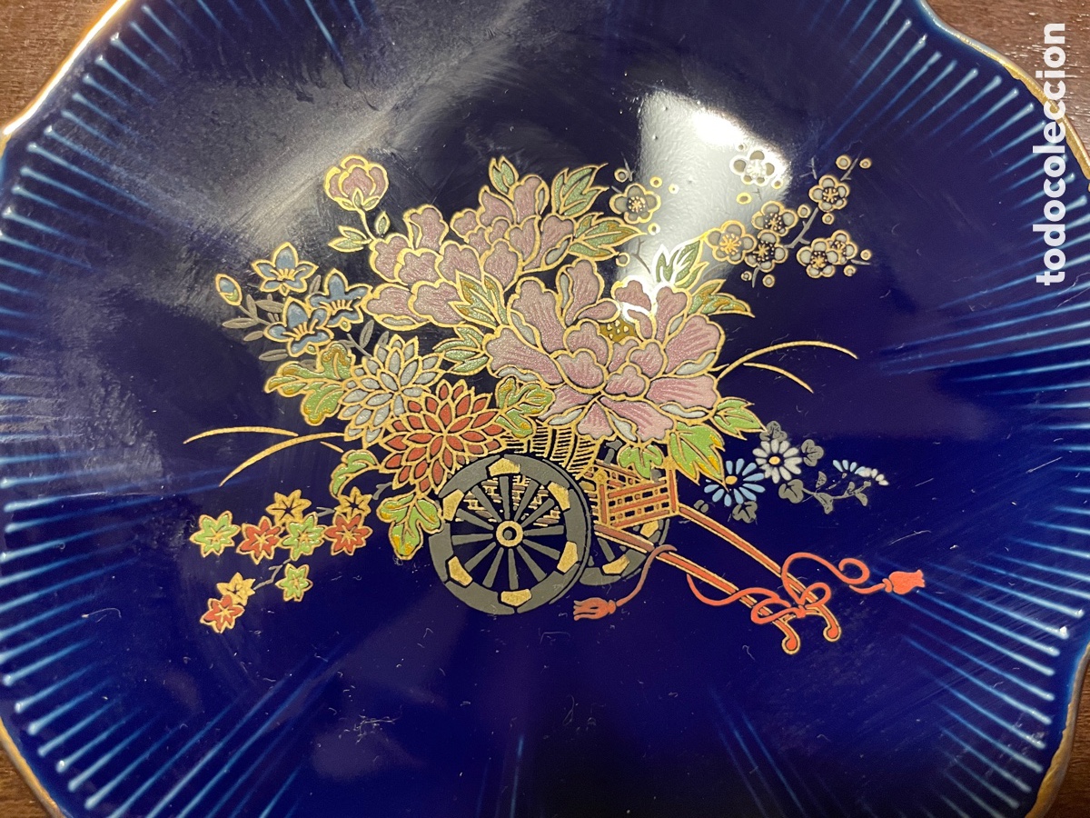 Antig&uuml;edades: Platito de porcelana japonesa - Foto 2