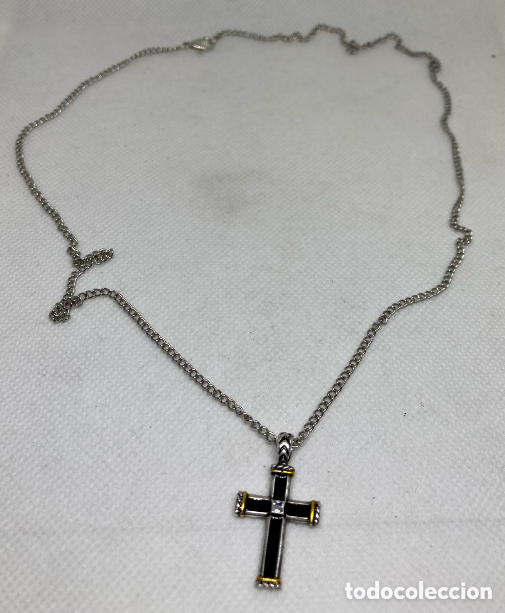 Antiguidades: CRUZ ESMALTADA Y PIEDRA TIPO BRILLANTE CON CADENA VINTAGE