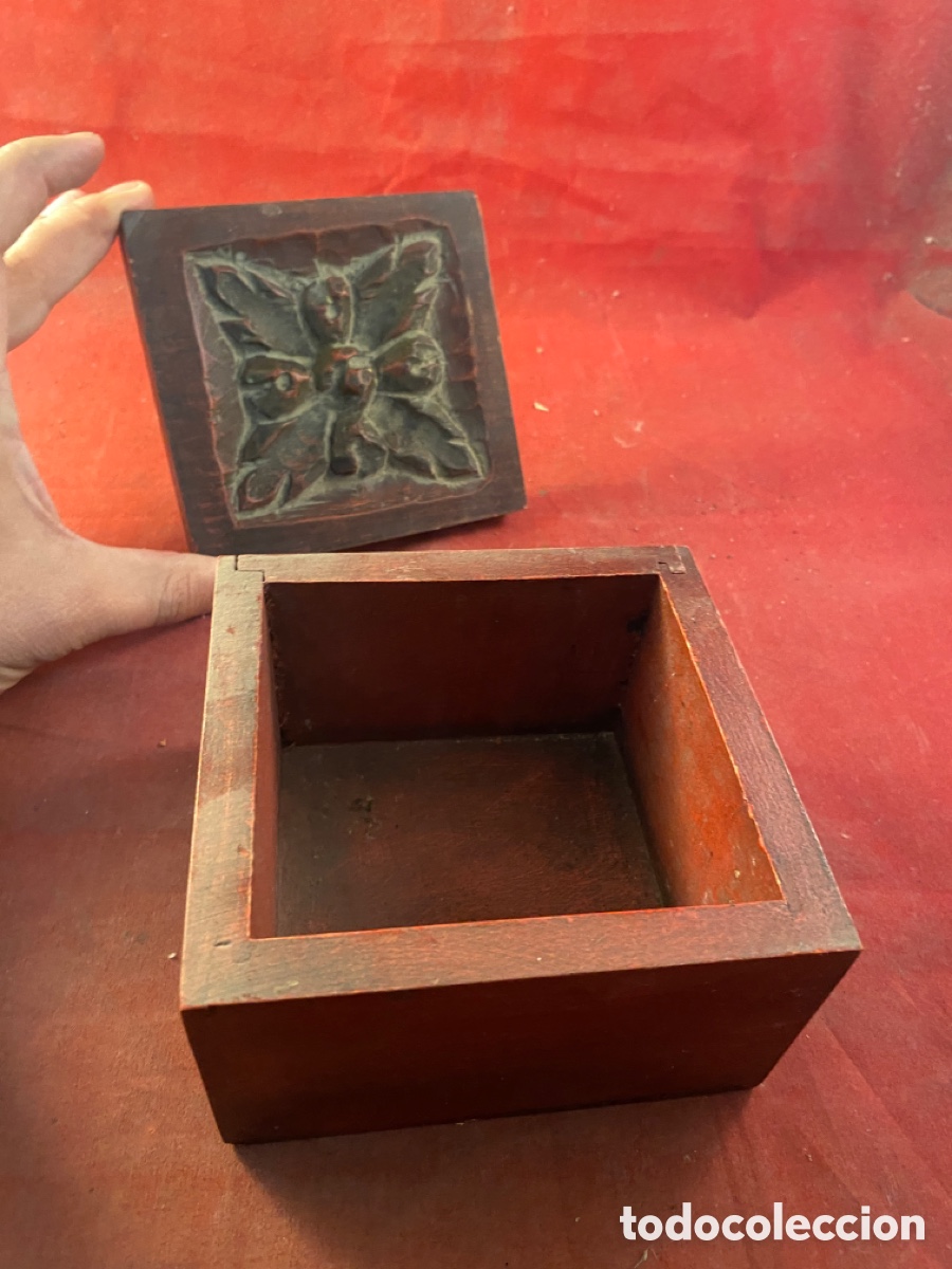 Antig&uuml;edades: Caja de madera - Foto 3