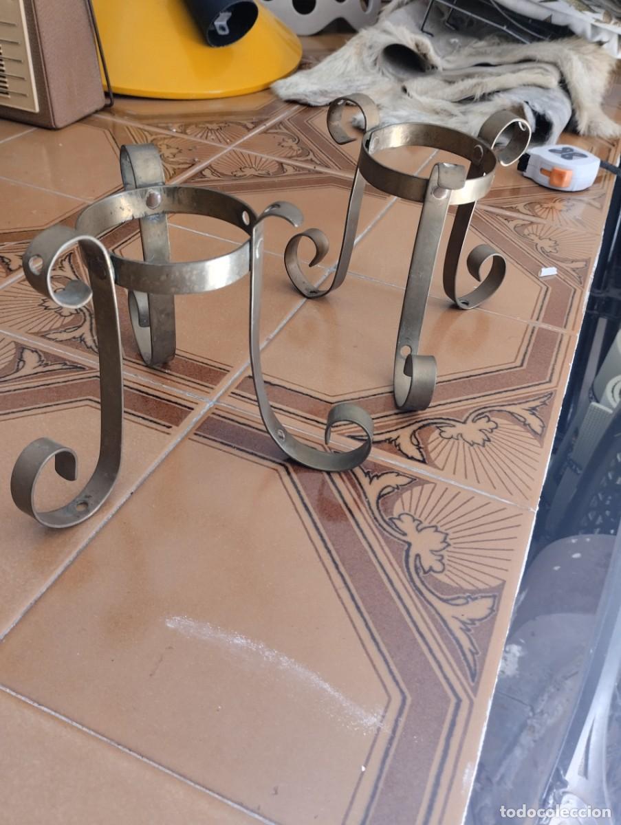 Antig&uuml;edades: Soportes macetas de cobre. - Foto 1