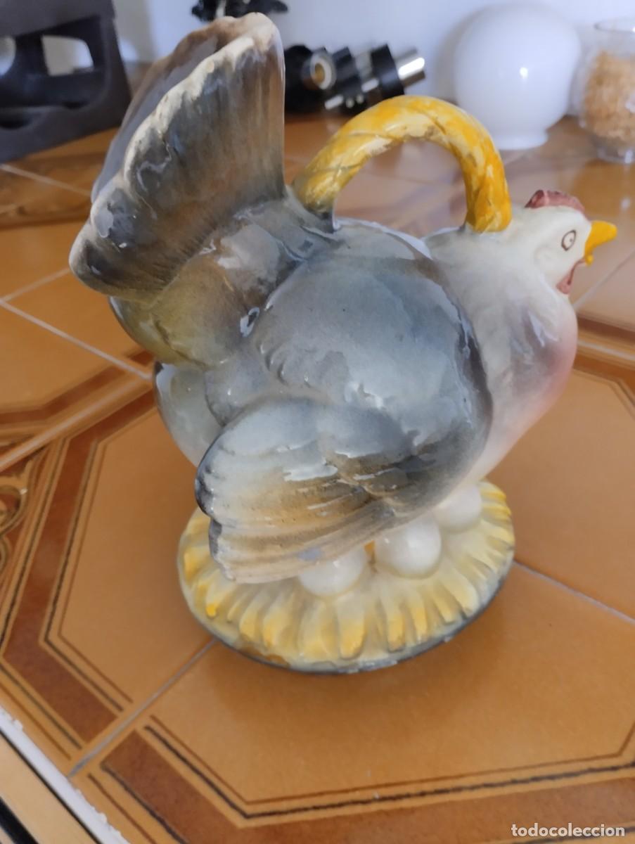 Antig&uuml;edades: Gallina de cer&aacute;mica. - Foto 1