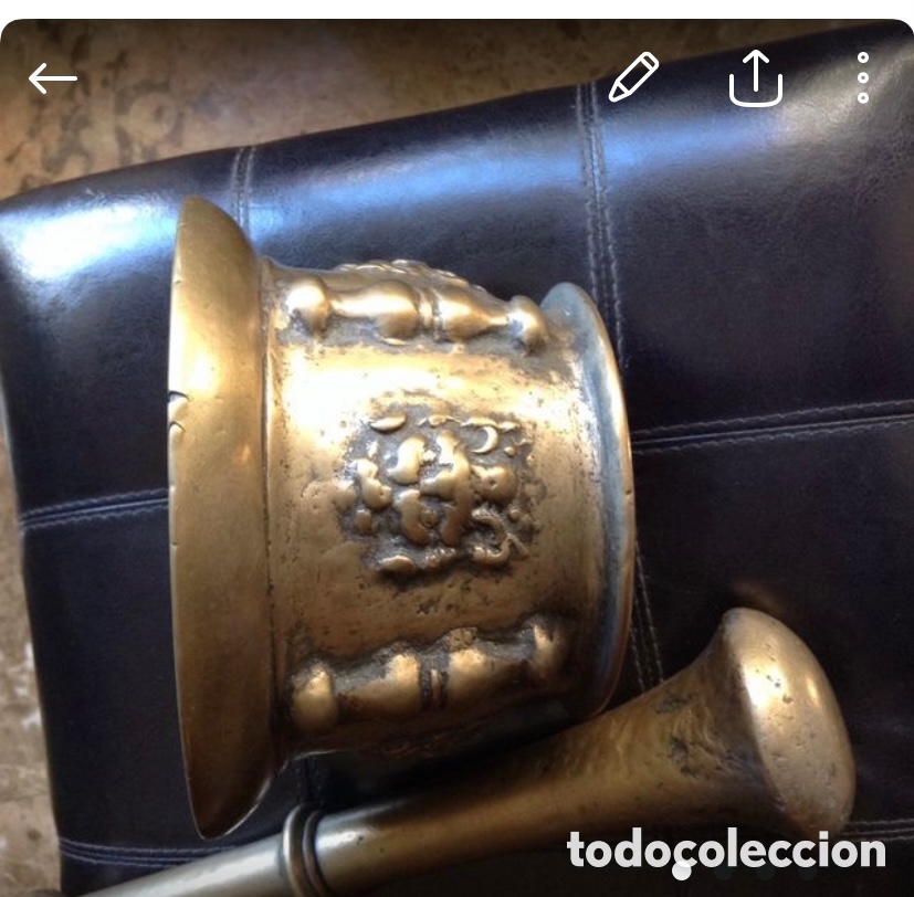 Antig&uuml;edades: Almirez de bronce - Foto 1