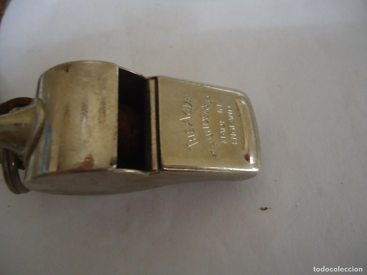 Antiquit&auml;ten: SILBATO METALICO MARCA THE ACMETHUNDERER, MADE IN ENGLAND. -- 21