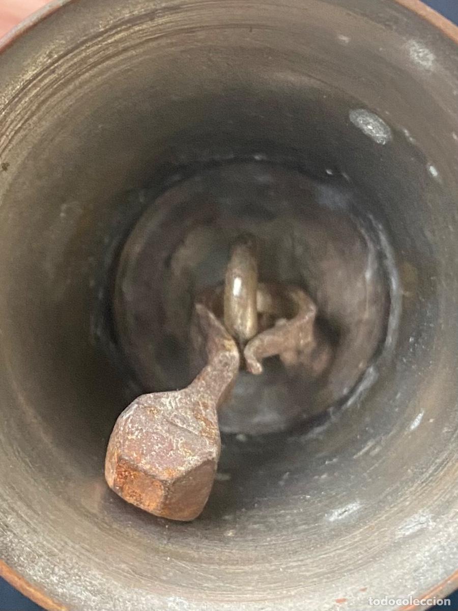 Antig&uuml;edades: 169- Campanilla de cobre y bamb&uacute;. - Foto 5