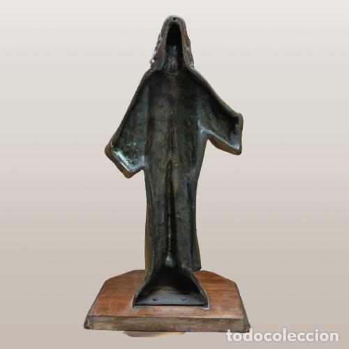 Antig&uuml;edades: Sagrado coraz&oacute;n en Bronce , con peana de madera - Foto 2