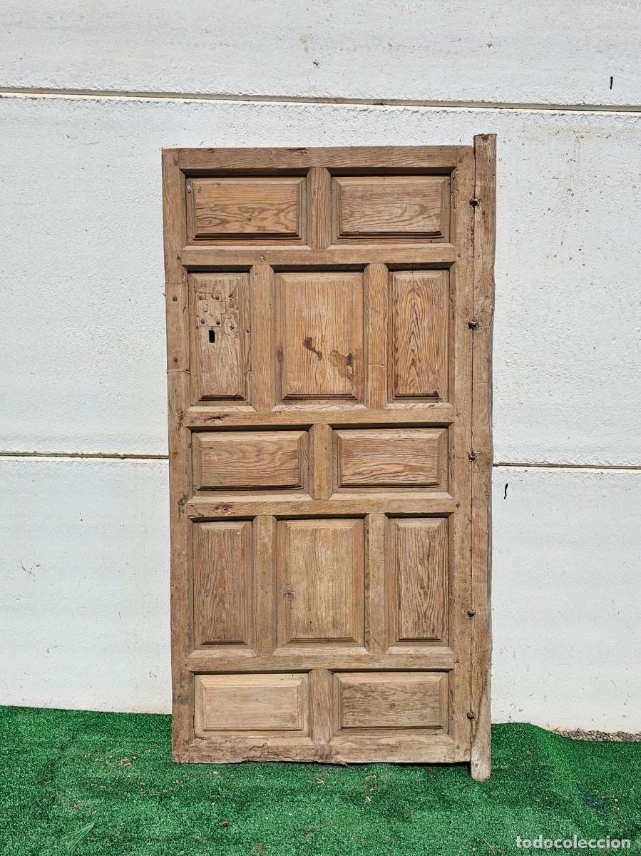 Antig&uuml;edades: Puerta antigua de interior de una hoja