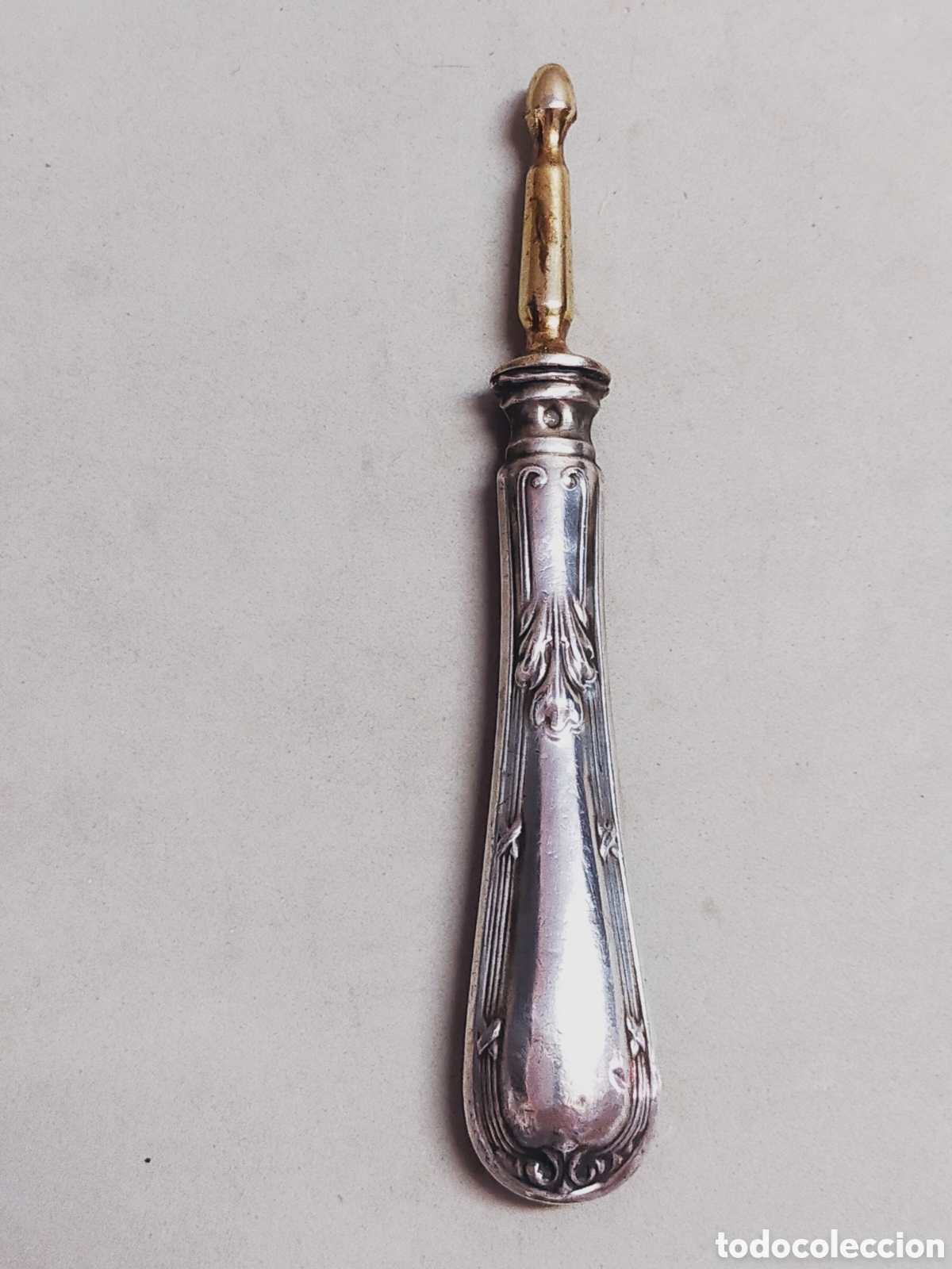Antig&uuml;edades: MANGO DE CUBIERTO DE SERVIR EN PLATA. 15,5 CM. - Foto 3
