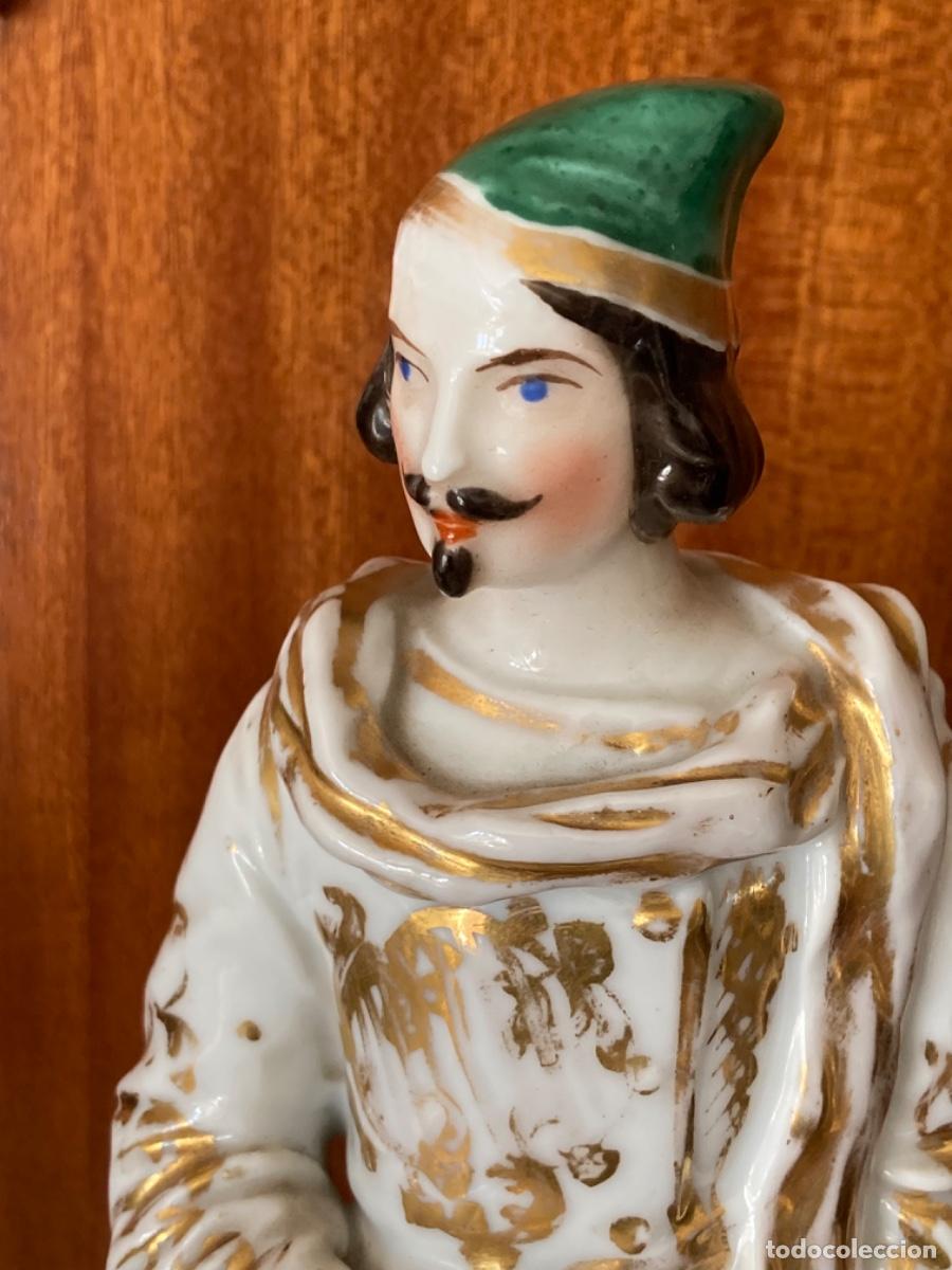 Antig&uuml;edades: Figura de Viejo Paris - Foto 3