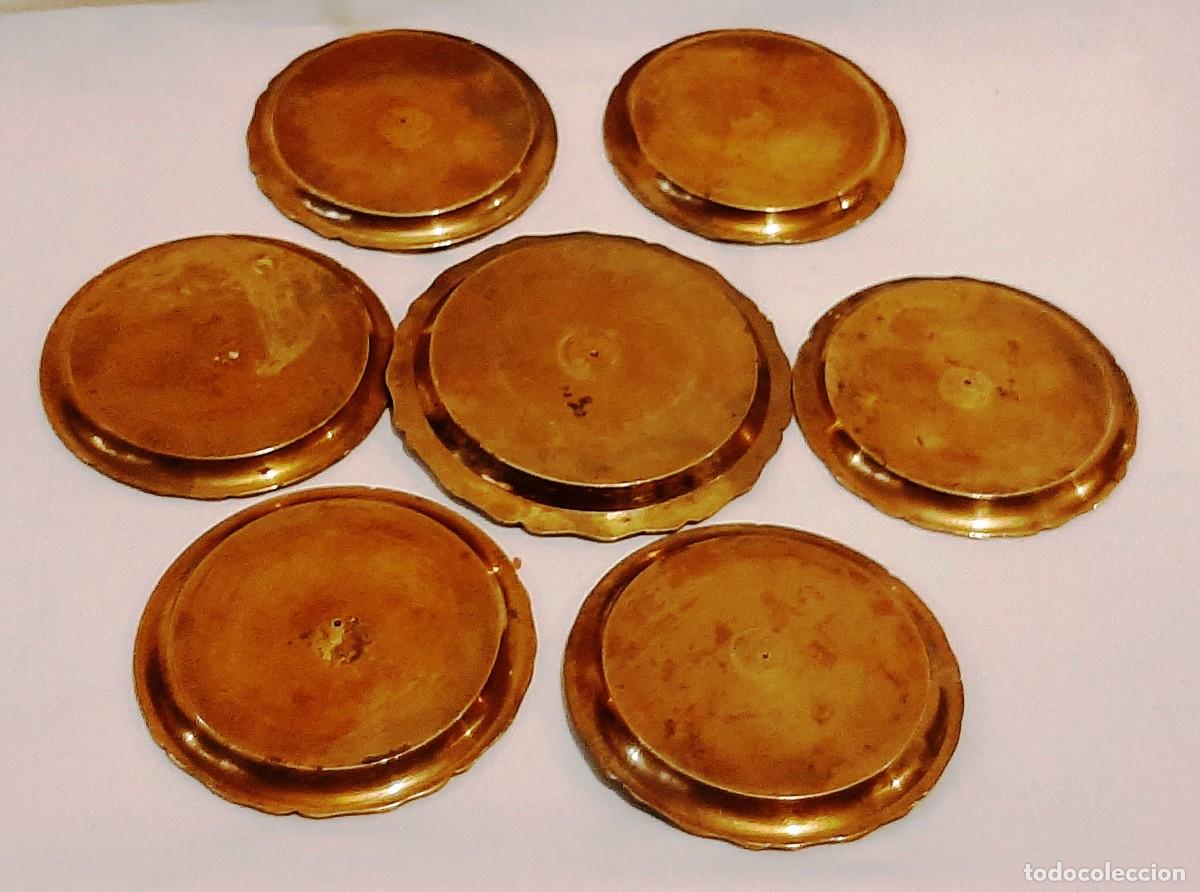 Antig&uuml;edades: Juego de platos en bronce - Foto 9