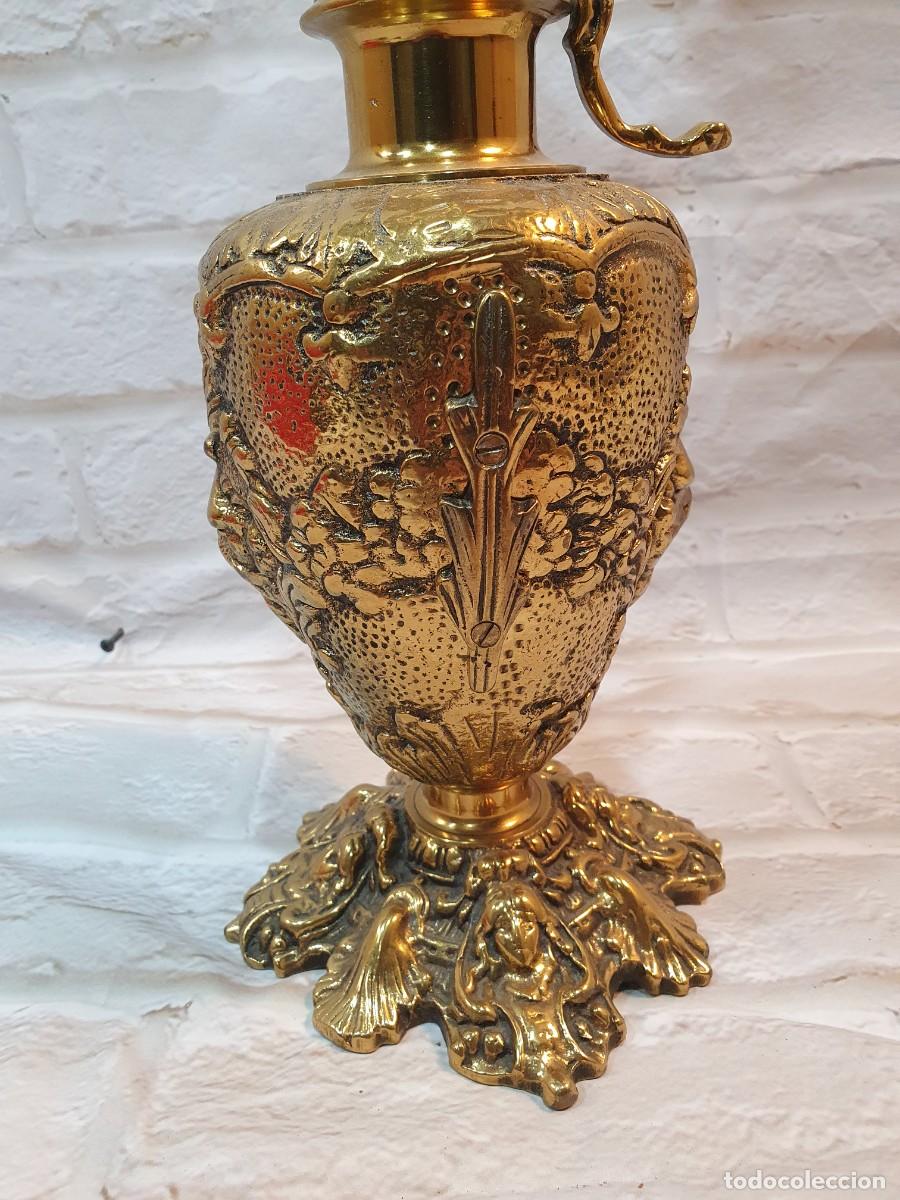 Antig&uuml;edades: JARRON DE BRONCE CON RELIEVES - Foto 2