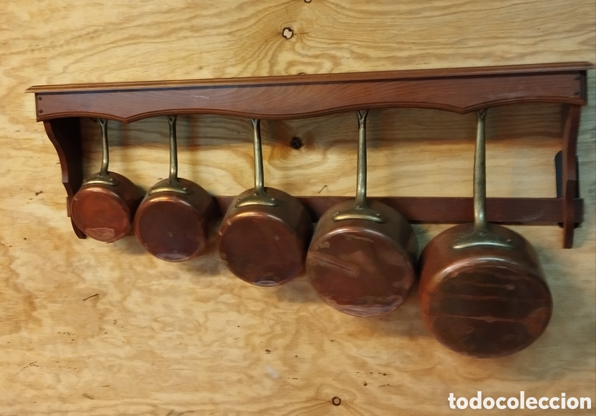 Antig&uuml;edades: Juego de cazos de cocina - Foto 1
