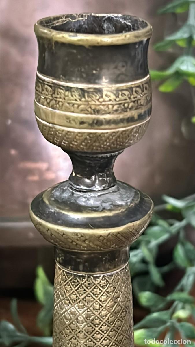 Antig&uuml;edades: VELERO DE LATON REPUJADO - Foto 3