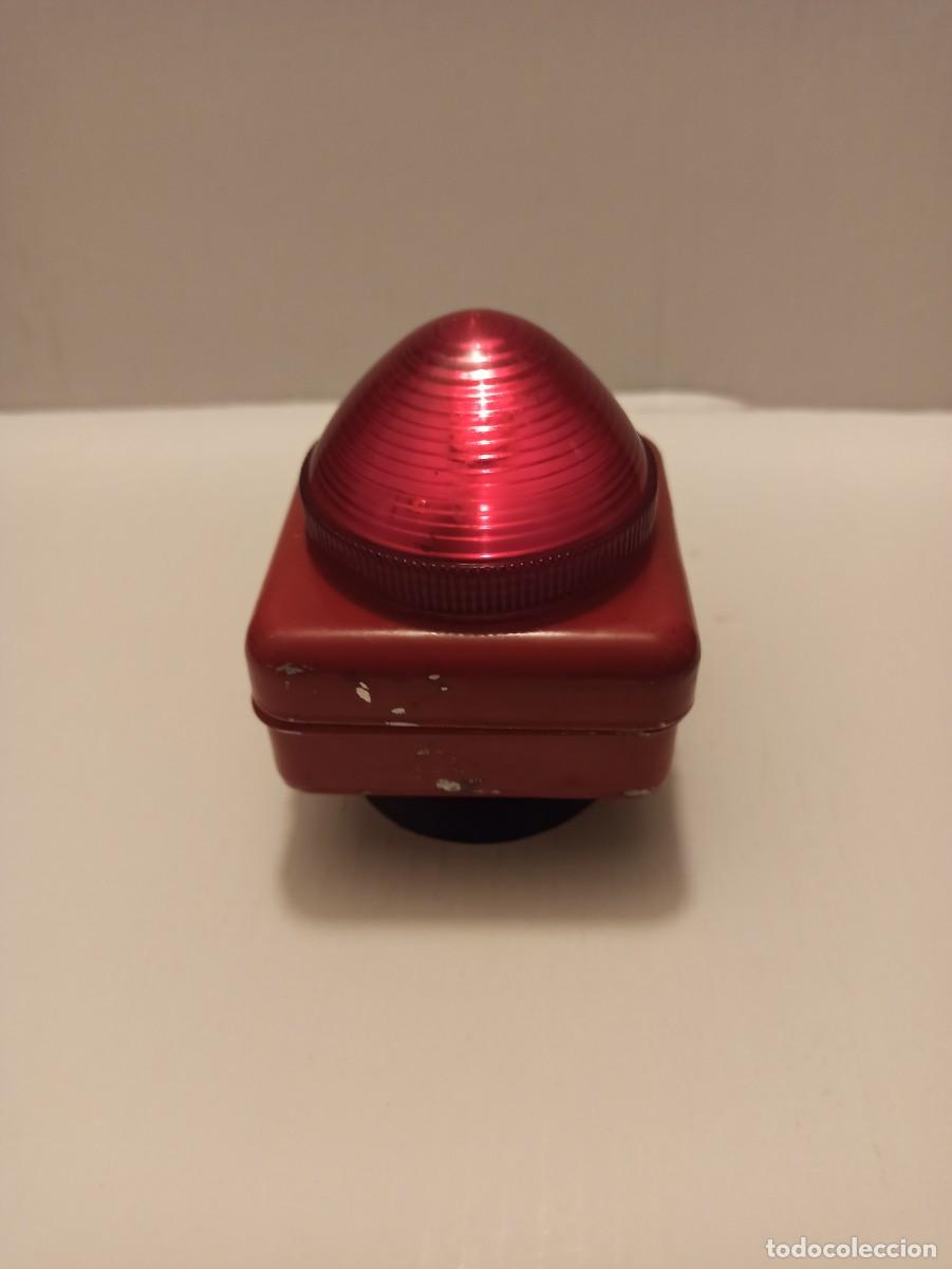 Antig&uuml;edades: Luz se&ntilde;alizadora. - Foto 1