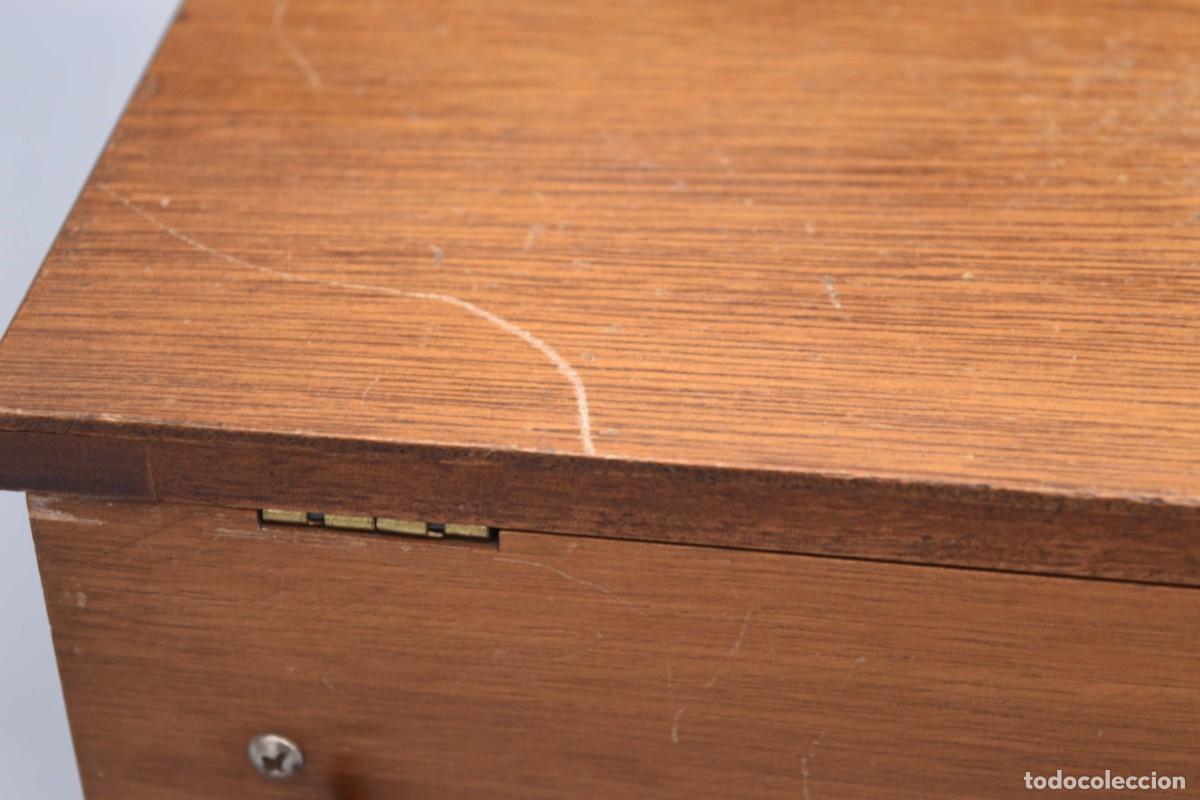 Antig&uuml;edades: Caja / joyero musical - Madera - Foto 9