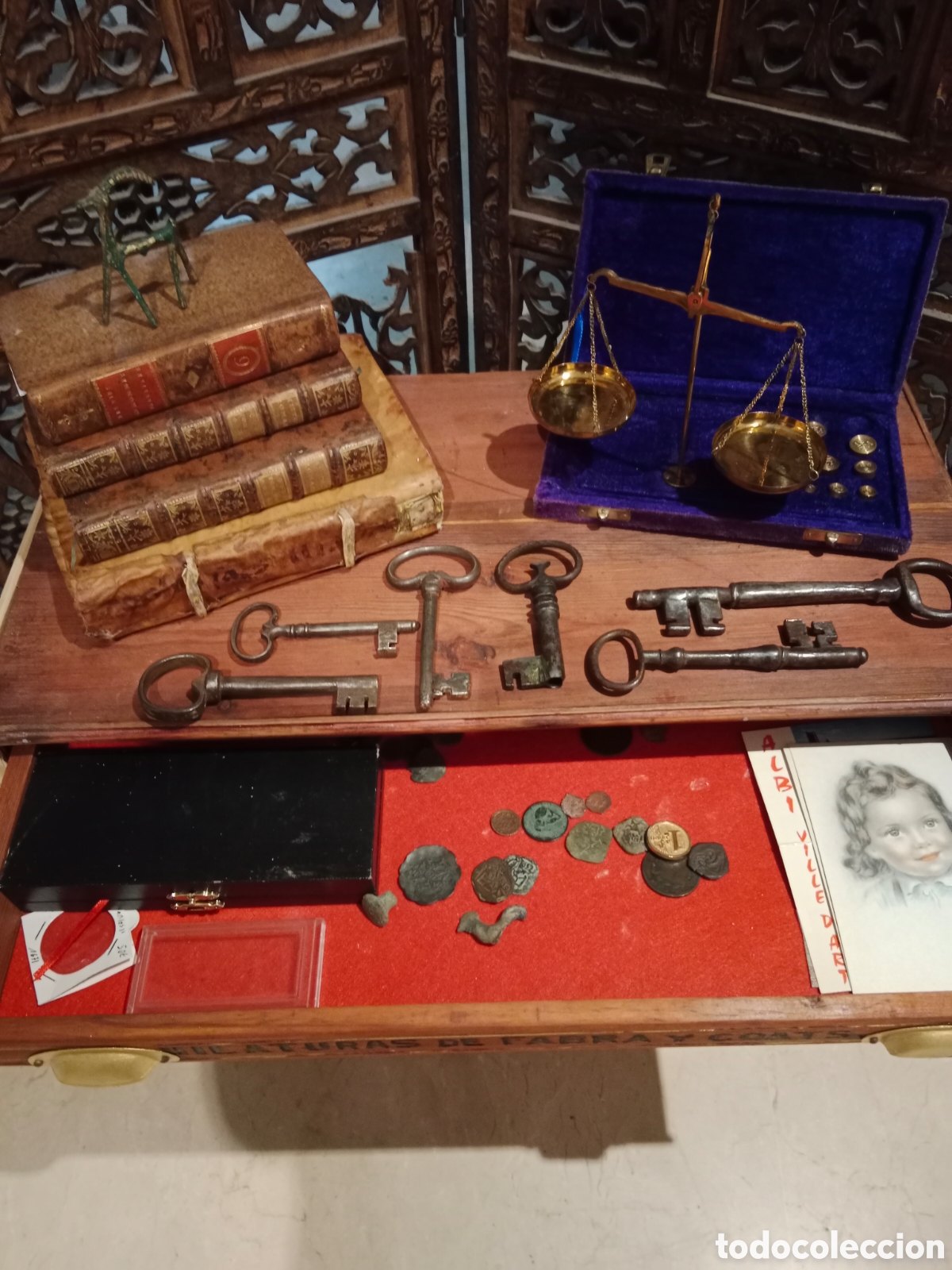 Antig&uuml;edades: Antiguo mueble expositor de 1903 - Foto 4