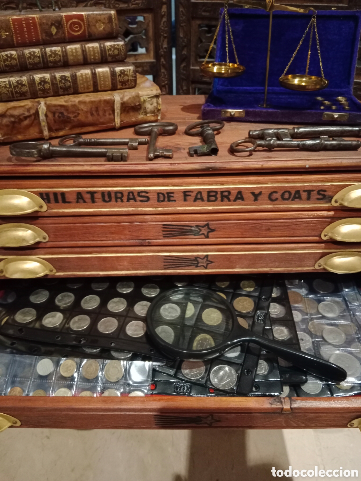 Antig&uuml;edades: Antiguo mueble expositor de 1903 - Foto 7