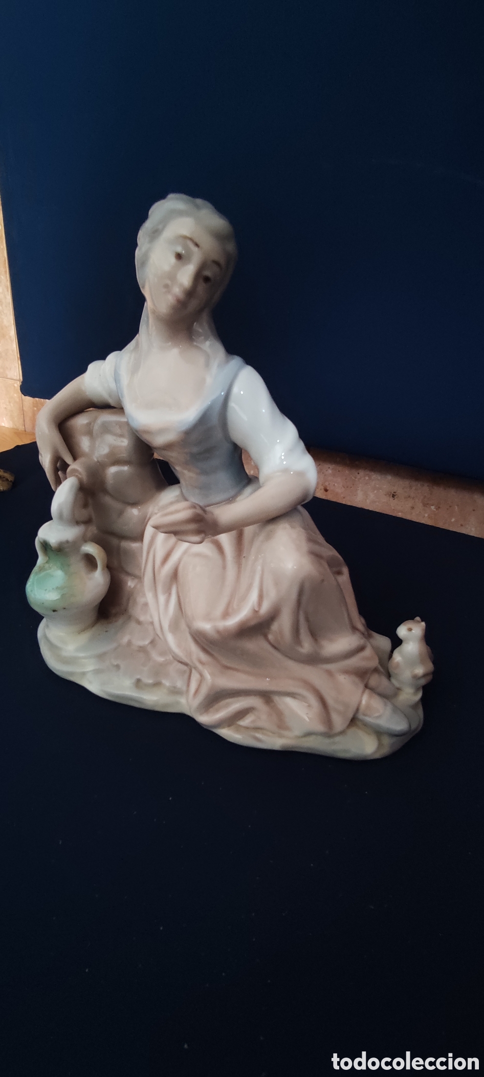 Antig&uuml;edades: FIGURA DE PORCELANAS TENGRA - Foto 3
