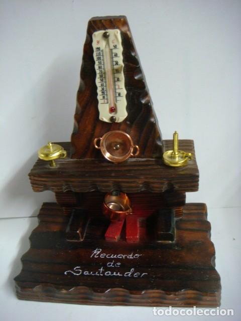 Antig&uuml;edades: FIGURA EN MADERA CHIMENEA CON TERMOMETRO Rdo. DE SANTANDER-(&) - Foto 1