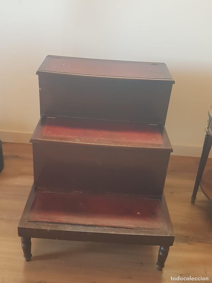 Antig&uuml;edades: Mueble escalera antiguo estilo Luis XV - Foto 1