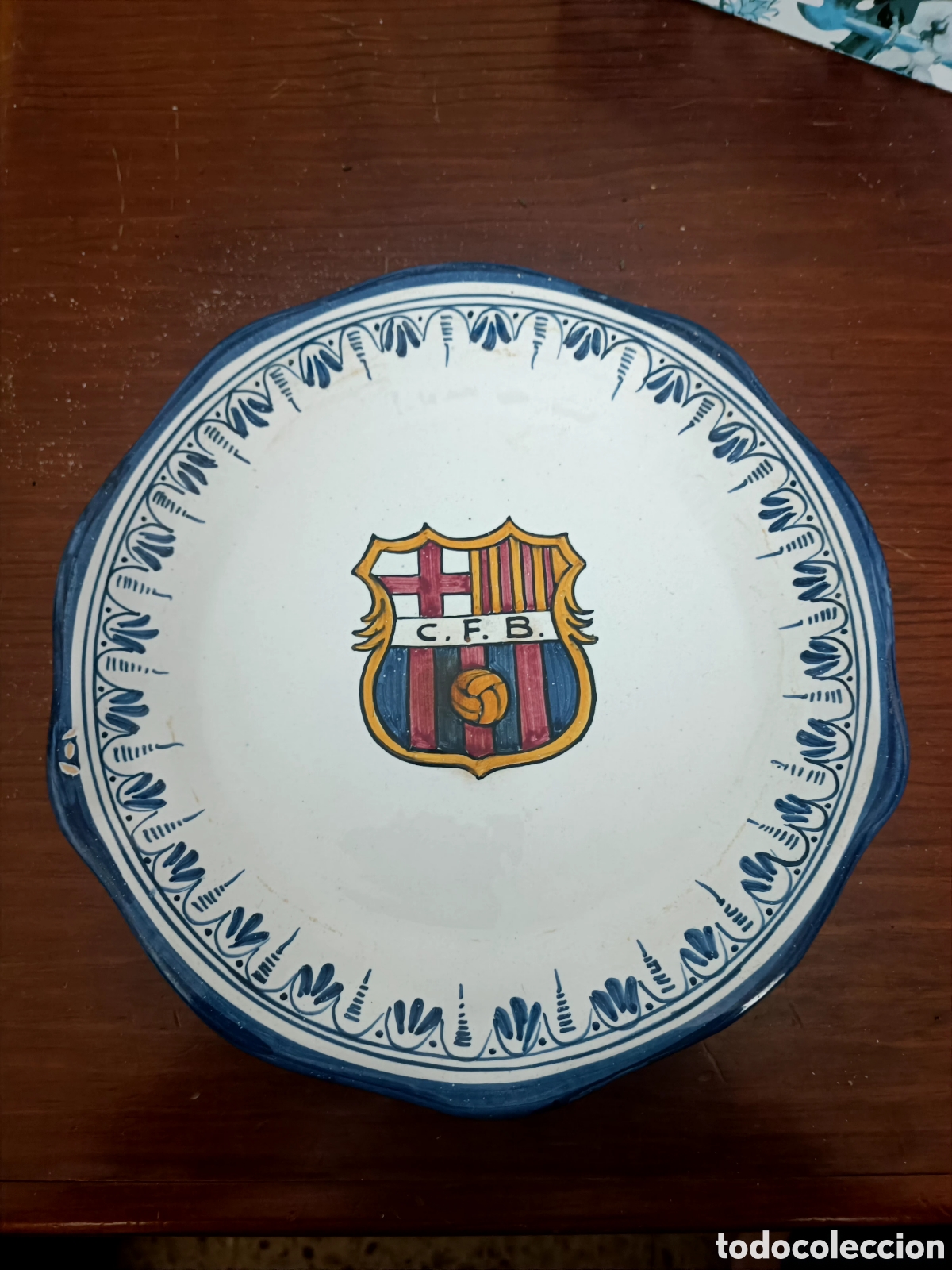 Antig&uuml;edades: Plato bar&ccedil;a, Talavera el Carmen 26 cm - Foto 1