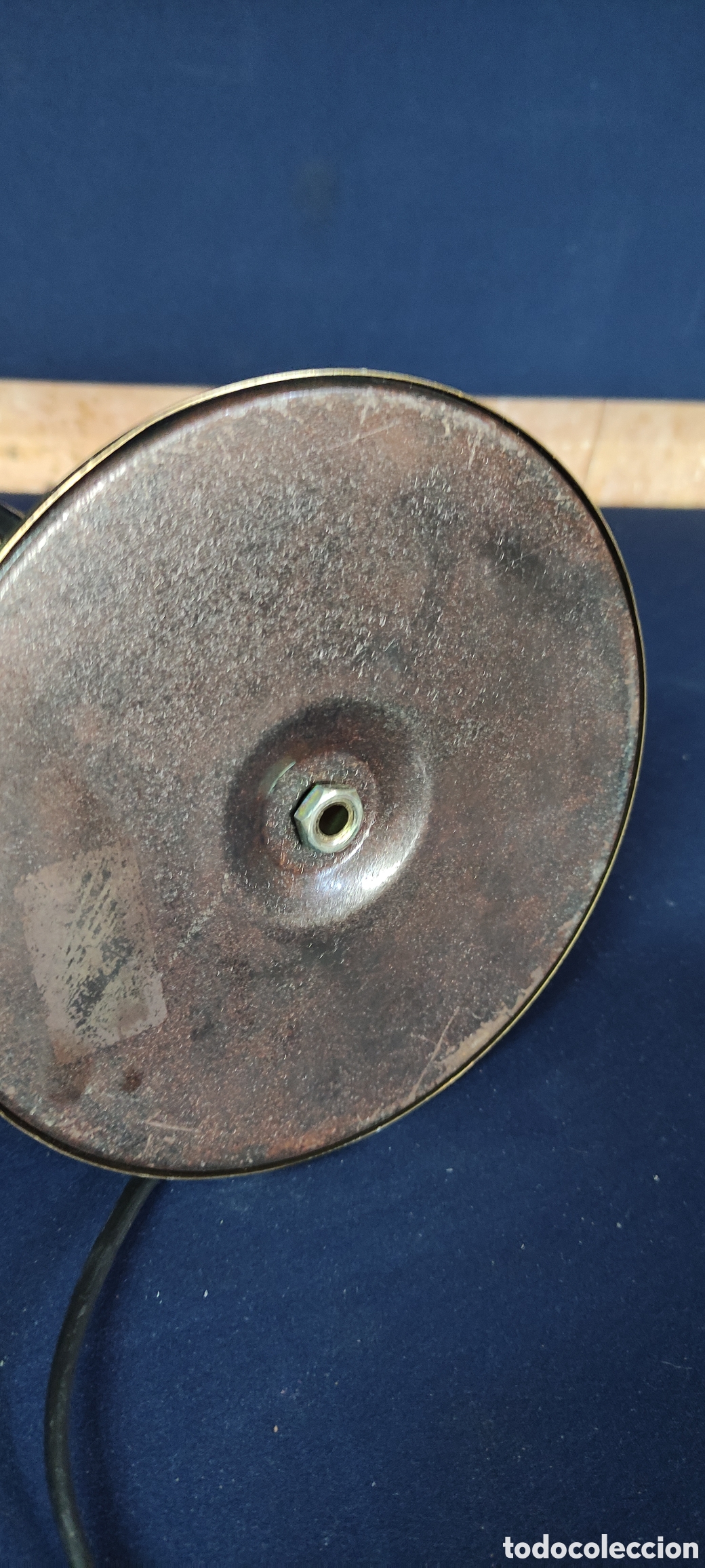 Antig&uuml;edades: PIE DE LAMPARA DE BRONCE Y LATON - Foto 6