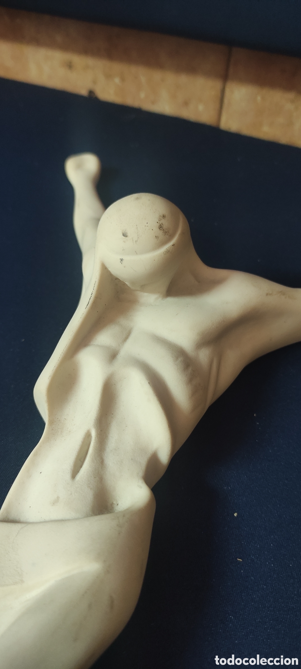 Antig&uuml;edades: FIGURA CRISTO EN RESINA - Foto 3