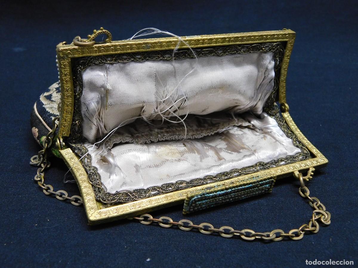 Antig&uuml;edades: BOLSO TELA BORDADO - Foto 8
