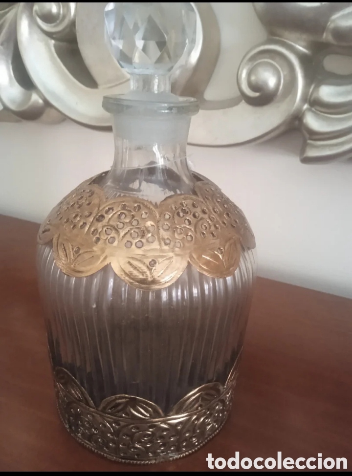 Antig&uuml;edades: Botellas cristal y metal - Foto 7