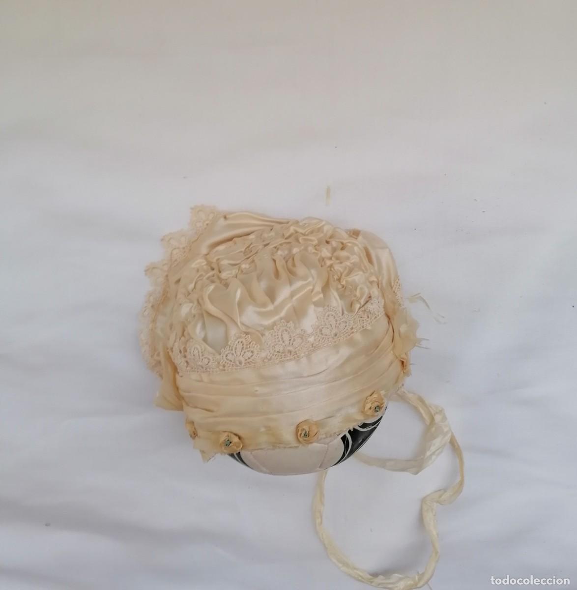 Antig&uuml;edades: Gorro de cristianar de seda - Foto 8