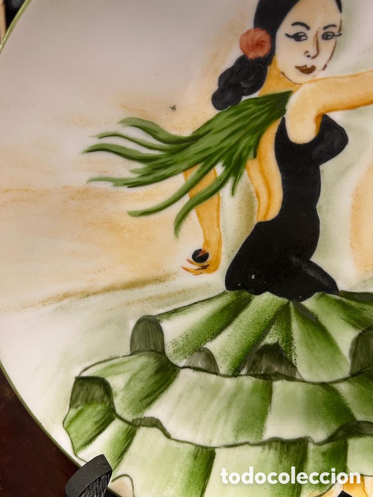 Antig&uuml;edades: Bonito plato firmado - Foto 2