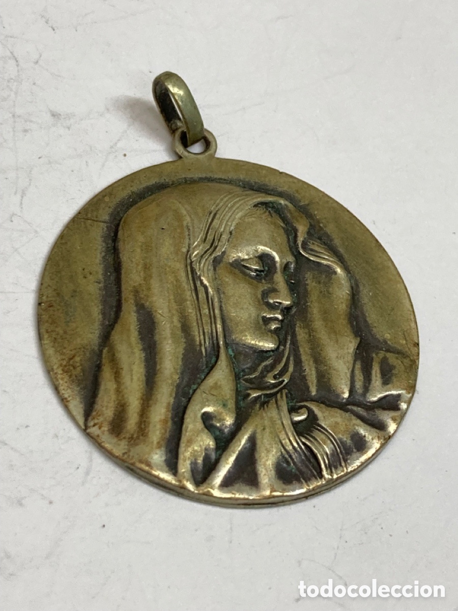 Antig&uuml;edades: Medalla de plata religiosa C109 - Foto 1