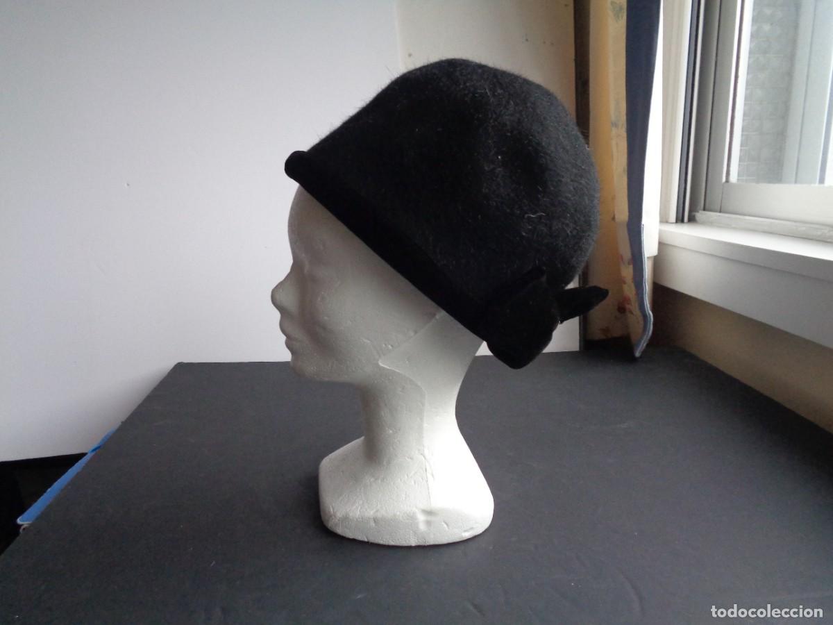 Antig&uuml;edades: CASQUETE DE INVIERNO - Foto 2