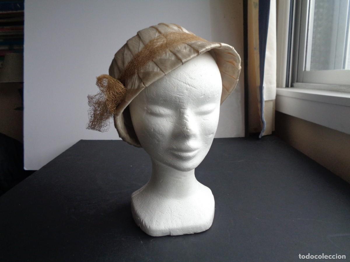 Antig&uuml;edades: ANTIGUO CASQUETE DE VERANO - Foto 1