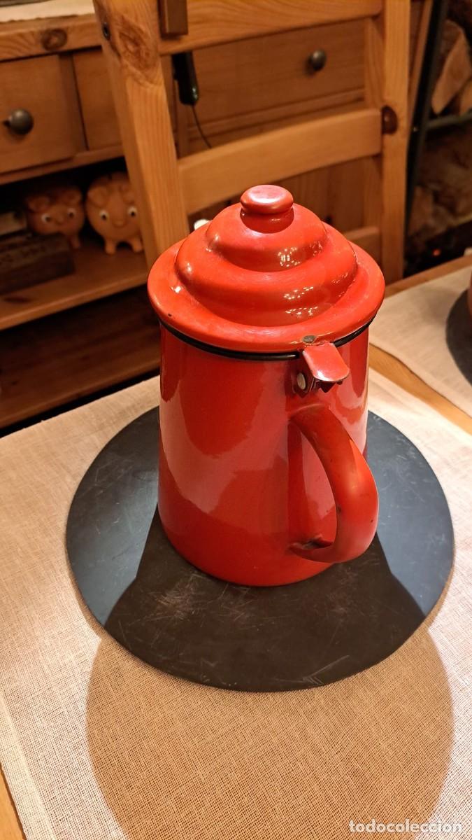 Antig&uuml;edades: CAFETERA o TETERA Grande de Hierro Esmaltado - Foto 2