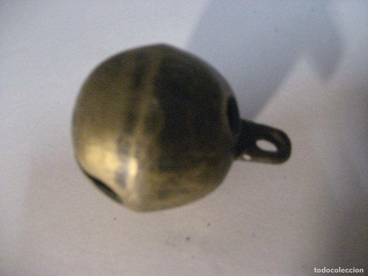 Antig&uuml;edades: gran cascabel de bronce n&uacute;mero 12 .antiguo - Foto 3