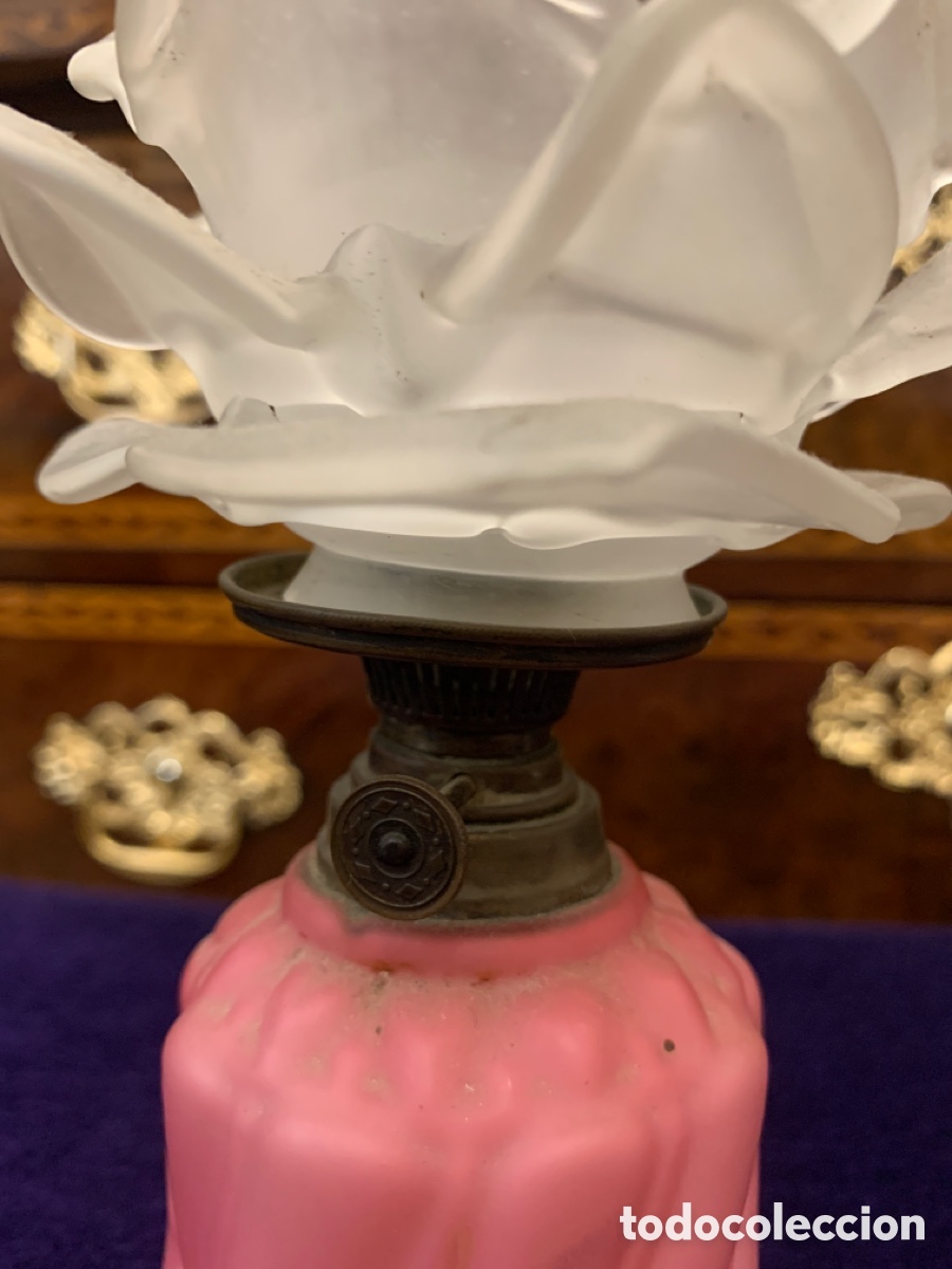 Antig&uuml;edades: Peque&ntilde;o quinqu&eacute; Cristal Rosa - Foto 2