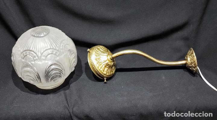 Antig&uuml;edades: BONITO APLIQUE DE PARED CON GLOBO - Foto 4
