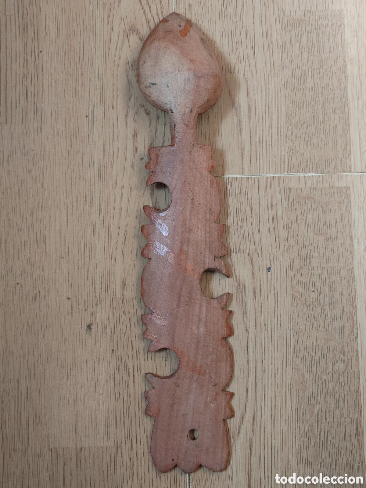 Antig&uuml;edades: Cuchara de madera tallada. - Foto 3