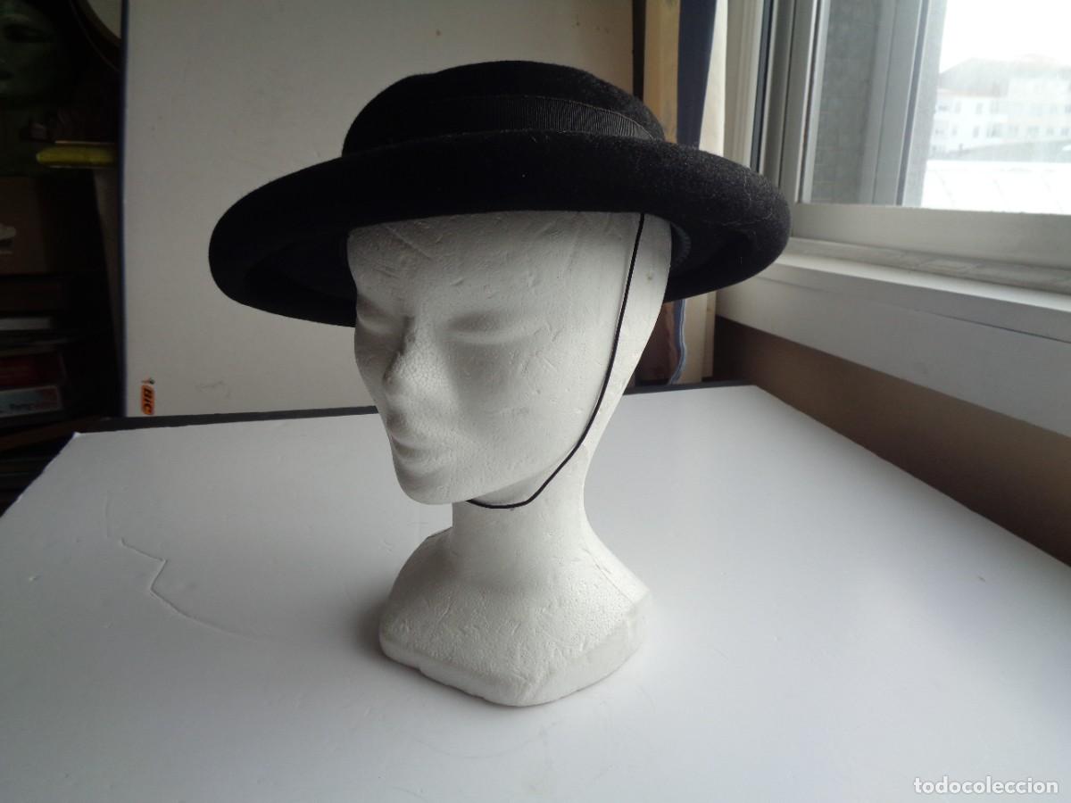 Antig&uuml;edades: SOMBRERO DE VESTIR - Foto 1