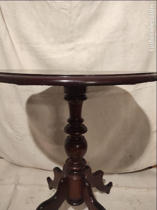 Antig&uuml;edades: mESA VELADO DE CAOBA - Foto 3
